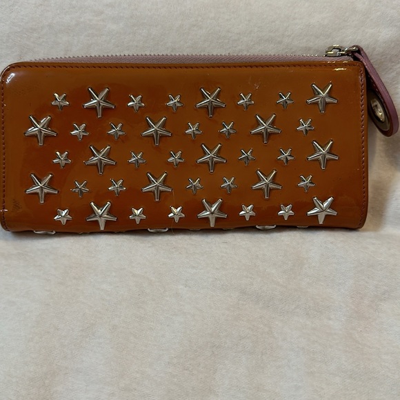 EUC Jimmy Choo zip wallet with dusty - Picture 2 of 8